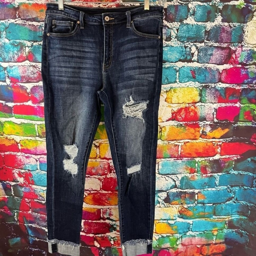 KanCan Blue Cropped Ankle Jeans with Faded Distressing